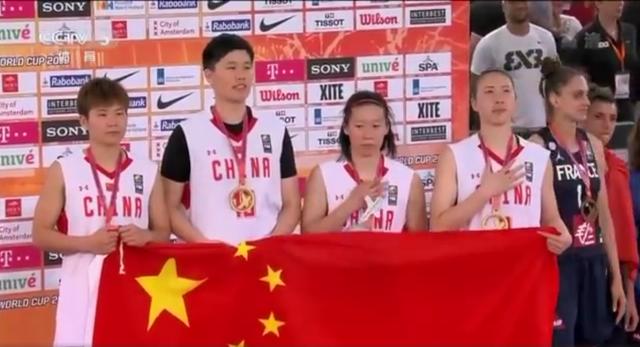 中國籃球史上首個世界冠軍！女籃奪世界冠軍 創(chuàng)造歷史